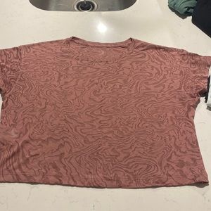 Lululemon cates tee
